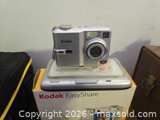 MaxSold Auction: Mixed Cameras & Accessories – Canon, Kodak, Nikon, Compact Digital - Lakeland (Florida, USA) PARTNER MANAGED Downsizing Online Auction - Shore Acres Drive