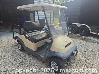 MaxSold Auction: Polo Club Electric 2-Seat Golf Cart Tan/Beige - Lakeland (Florida, USA) PARTNER MANAGED Downsizing Online Auction - Shore Acres Dr.