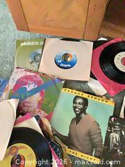 MaxSold Auction: 50+ Vinyl Records — Rock, Pop, Jazz & Soul/R&B (7" & 12") - Carson (California, USA) PARTNER MANAGED Estate Sale Online Auction -  South Perry Street