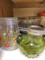 MaxSold Auction: Pyrex & Mikasa Casserole / Baking Dish - Assorted Patterns and other items - Carson (California, USA) PARTNER MANAGED Estate Sale Online Auction -  South Perry Street