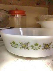 MaxSold Auction: Pyrex & Mikasa Casserole / Baking Dish - Assorted Patterns and other items - Carson (California, USA) PARTNER MANAGED Estate Sale Online Auction -  South Perry Street