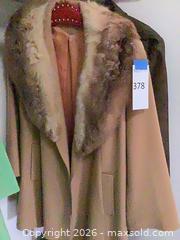 MaxSold Auction: Women's Camel Knee-Length Wool Coat with Fur Collar - Carson (California, USA) PARTNER MANAGED Estate Sale Online Auction -  South Perry Street