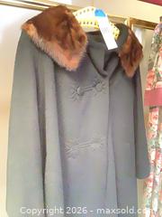 MaxSold Auction: Womens Vintage wool coat - Carson (California, USA) PARTNER MANAGED Estate Sale Online Auction -  South Perry Street
