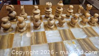 MaxSold Auction: Onyx/Marble Natural Stone Chess and Checkers Set - Ottawa (Ontario, Canada) SELLER MANAGED Downsizing Online Auction - St.-Denis Street