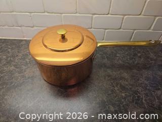 MaxSold Auction: Copper-Plated Pot with Stainless Interior and Matching Lid - London (Ontario, Canada) PARTNER MANAGED Moving Online Auction - Manchester Road