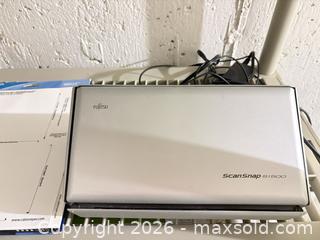 MaxSold Auction: Fujitsu ScanSnap S1500 Document Scanner USB Silver/Black - London (Ontario, Canada) PARTNER MANAGED Moving Online Auction - Manchester Road