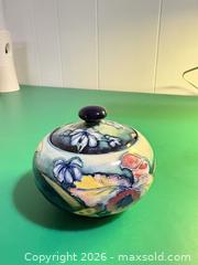 MaxSold Auction: Moorcroft Covered Jar / Lidded Bowl, Made in England - London (Ontario, Canada) PARTNER MANAGED Moving Online Auction - Manchester Road