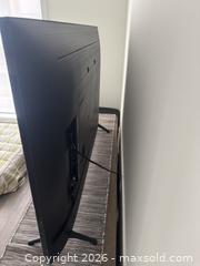 MaxSold Auction: 50" 4K (UHD) Black Television - Toronto (Ontario, Canada) SELLER MANAGED Moving Online Auction - Canon Jackson Drive