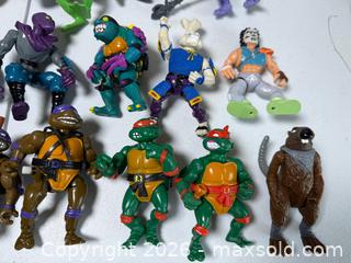 MaxSold Auction: TMNT Vintage Figure Lot - Rush (New York, USA) PARTNER MANAGED Estate Sale Online Auction - Honeoye Falls Five Points Road.