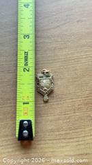 MaxSold Auction: 10k Charm  - Toronto (Ontario, Canada) Downsizing Online Auction - Wellesley Street East (CONDO)