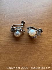 MaxSold Auction: 14K and Pearl Earrings  - Toronto (Ontario, Canada) Downsizing Online Auction - Wellesley Street East (CONDO)
