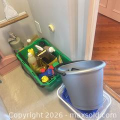 MaxSold Auction: Cleaning Supplies B - Toronto (Ontario, Canada) Downsizing Online Auction - Wellesley Street East (CONDO)
