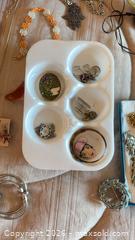 MaxSold Auction: Costume Jewelry, Handbag and More  - Toronto (Ontario, Canada) Downsizing Online Auction - Wellesley Street East (CONDO)