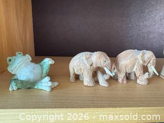 MaxSold Auction: Figurines B  - Toronto (Ontario, Canada) Downsizing Online Auction - Wellesley Street East (CONDO)