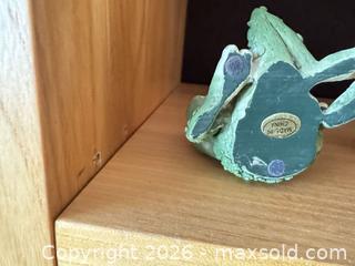 MaxSold Auction: Figurines B  - Toronto (Ontario, Canada) Downsizing Online Auction - Wellesley Street East (CONDO)