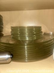 MaxSold Auction: Glass Dishes B - Toronto (Ontario, Canada) Downsizing Online Auction - Wellesley Street East (CONDO)