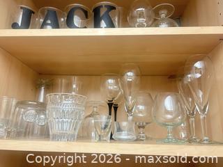 MaxSold Auction: Glassware  - Toronto (Ontario, Canada) Downsizing Online Auction - Wellesley Street East (CONDO)