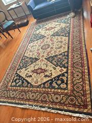 MaxSold Auction: Hand Woven Rug B - Toronto (Ontario, Canada) Downsizing Online Auction - Wellesley Street East (CONDO)