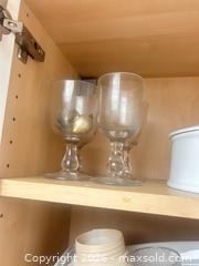 MaxSold Auction: Serving Ware B - Toronto (Ontario, Canada) Downsizing Online Auction - Wellesley Street East (CONDO)