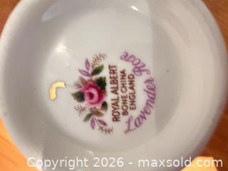 MaxSold Auction: Royal Albert Lavender Rose Bone China Large Set - Caledon (Ontario, Canada) SELLER MANAGED Downsizing Online Auction - Reddington