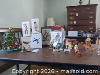 MaxSold Auction: Hallmark and More B  - Ewing Township (New Jersey, USA) PARTNER MANAGED Estate Sale Online Auction - Upper Ferry Road