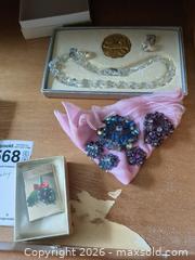 MaxSold Auction: Jewelry A - Ewing Township (New Jersey, USA) PARTNER MANAGED Estate Sale Online Auction - Upper Ferry Road