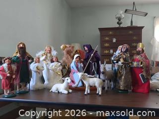 MaxSold Auction: Nativity B - Ewing Township (New Jersey, USA) PARTNER MANAGED Estate Sale Online Auction - Upper Ferry Road