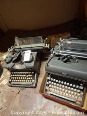 MaxSold Auction: Royal Typewriters B - Ewing Township (New Jersey, USA) PARTNER MANAGED Estate Sale Online Auction - Upper Ferry Road