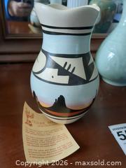 MaxSold Auction: Vases A - Ewing Township (New Jersey, USA) PARTNER MANAGED Estate Sale Online Auction - Upper Ferry Road