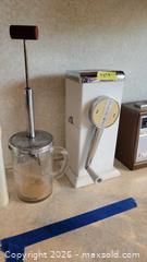 MaxSold Auction: Vintage Kitchen A - Ewing Township (New Jersey, USA) PARTNER MANAGED Estate Sale Online Auction - Upper Ferry Road