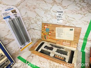 MaxSold Auction: Liliput & Bachmann HO/On30 Ready-to-Run Train Set - Toronto (Ontario, Canada) PARTNER MANAGED Estate Sale Online Auction - Coxwell Avenue