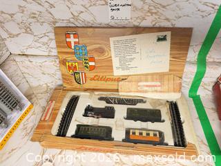 MaxSold Auction: Liliput & Bachmann HO/On30 Ready-to-Run Train Set - Toronto (Ontario, Canada) PARTNER MANAGED Estate Sale Online Auction - Coxwell Avenue