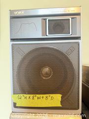 MaxSold Auction: Pioneer Turntable, Luxman Receiver & YORX Speakers - Toronto (Ontario, Canada) PARTNER MANAGED Estate Sale Online Auction - Coxwell Avenue