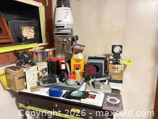 MaxSold Auction: Vivitar Enlarger with Nikon PB-4 Bellows, Kodak & Ilford Darkroom Kit - Toronto (Ontario, Canada) PARTNER MANAGED Estate Sale Online Auction - Coxwell Avenue