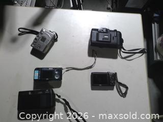 MaxSold Auction: cameras - Upper Moreland Township (Pennsylvania, USA) SELLER MANAGED Charity/Fundraising Online Auction - Davisville Road