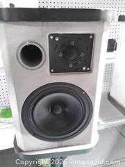 MaxSold Auction: rauna tyr II speaker set - Upper Moreland Township (Pennsylvania, USA) SELLER MANAGED Charity/Fundraising Online Auction - Davisville Road