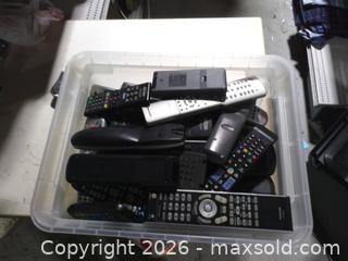 MaxSold Auction: tote of remotes - Upper Moreland Township (Pennsylvania, USA) SELLER MANAGED Charity/Fundraising Online Auction - Davisville Road