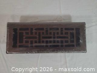 MaxSold Auction: Brushed Copper Floor/Wall Register Vent Cover 3 x 10, Set of 4 - Brantford (Ontario, Canada) SELLER MANAGED Downsizing Online Auction - Kitchener Avenue