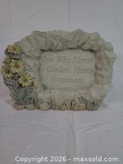 MaxSold Auction: Resin Garden Plaque with Inspirational Quote, Medium - Brantford (Ontario, Canada) SELLER MANAGED Downsizing Online Auction - Kitchener Avenue