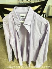 MaxSold Auction: Calvin Klein Slim Fit Long Sleeve Shirt Size 16 / 34-35 / L - Spencerport (New York, USA) SELLER MANAGED Downsizing Online Auction -  West Avenue
