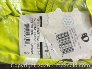 MaxSold Auction: Pearl Izumi Running Shorts, Size S, Lime/Neon Yellow - Spencerport (New York, USA) SELLER MANAGED Downsizing Online Auction -  West Avenue