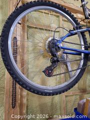 MaxSold Auction: Mountain Bike B - Greater Napanee (Ontario, Canada) SELLER MANAGED Moving Online Auction - County Road 9