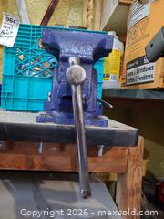 MaxSold Auction: Vice A - Greater Napanee (Ontario, Canada) SELLER MANAGED Moving Online Auction - County Road 9