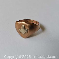MaxSold Auction: Antique 9K Rose Gold Masonic Ring - Russell (Ontario, Canada) SELLER MANAGED Downsizing Online Auction - George Street