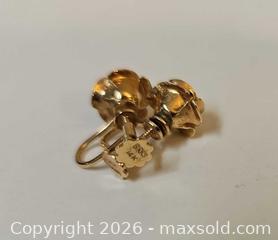 MaxSold Auction: Birks 14K Gold and Diamond Earrings - Russell (Ontario, Canada) SELLER MANAGED Downsizing Online Auction - George Street