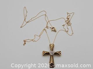 MaxSold Auction: Gold Cross Necklace - Russell (Ontario, Canada) SELLER MANAGED Downsizing Online Auction - George Street
