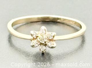 MaxSold Auction: 10k-14k Gold Cluster Ring Size 5 - Esquimalt (British Columbia, Canada) PARTNER MANAGED Reseller Online Auction - Lampson Street