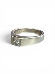 MaxSold Auction: 14k White Gold Diamond Ring with Appraisal Size 5.5 - Esquimalt (British Columbia, Canada) PARTNER MANAGED Reseller Online Auction - Lampson Street