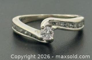 MaxSold Auction: 14kt White Gold Brilliant Cut Diamond Ring Size 5 - Esquimalt (British Columbia, Canada) PARTNER MANAGED Reseller Online Auction - Lampson Street