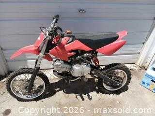 MaxSold Auction: Ssr pit bike motorcyce - San Jose (California, USA) SELLER MANAGED Moving Online Auction - Villa Avenue